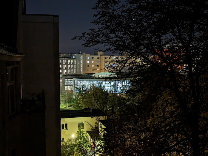 ... als das Pixel 7 Pro. (Bild: Tobias Költzsch/Golem.de)